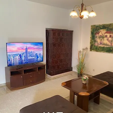 Apartment Jaki,