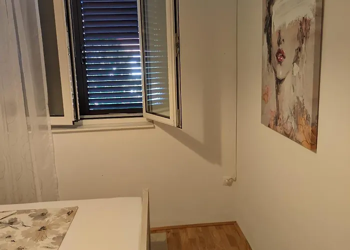 Jaki,