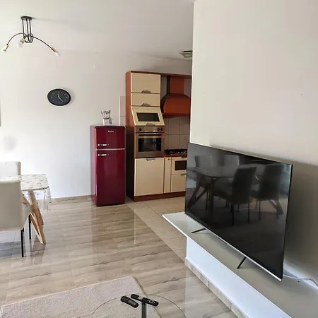 Jaki, Apartment Biograd Na Moru