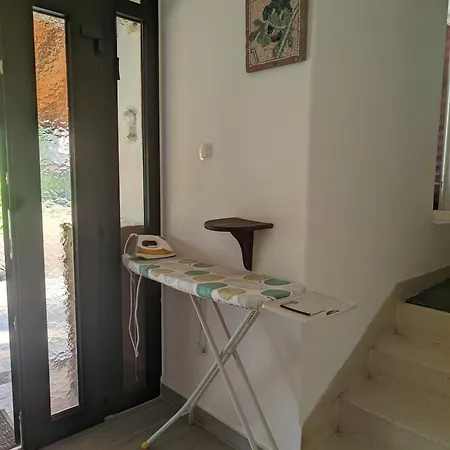 Jaki, * Biograd Na Moru